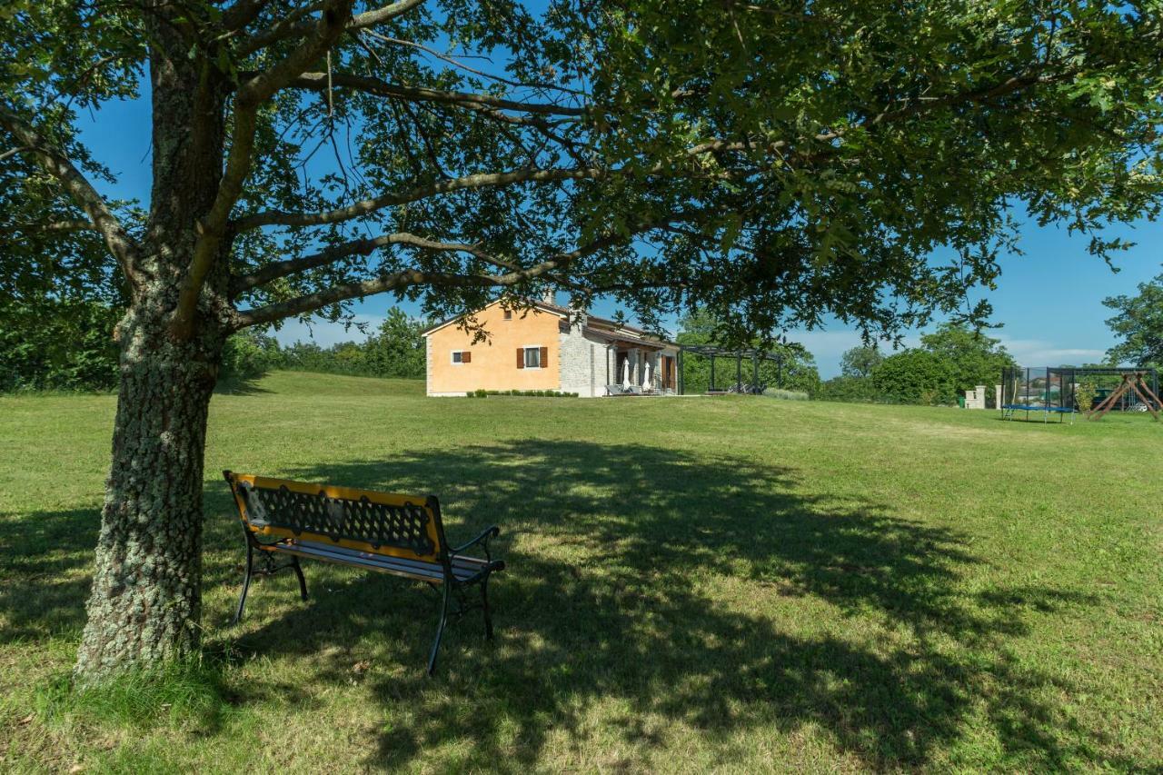 Vila Elida Pazin Eksteriør bilde